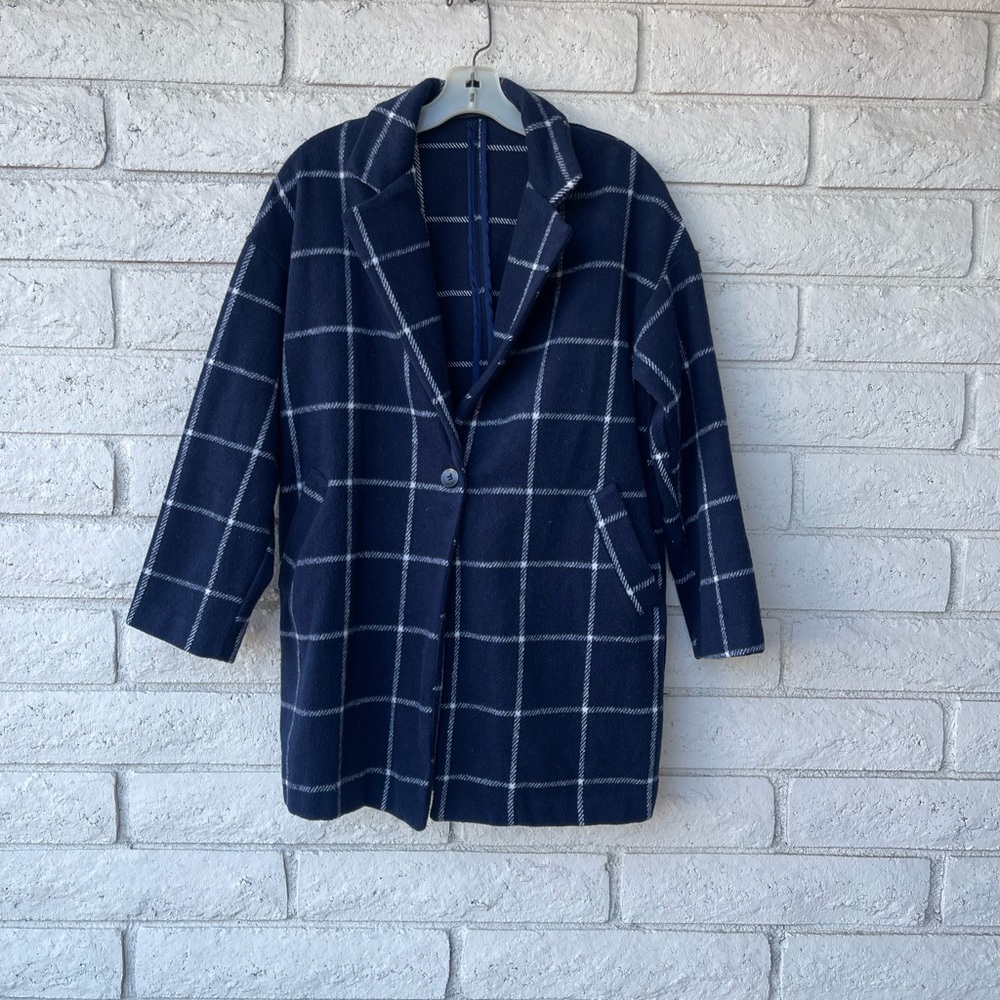Pottery Pot - Navy/White Pattern Coat
